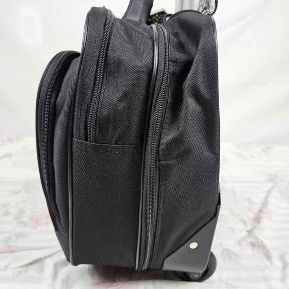 Protege Black Rolling Travel Laptop Briefcase Wheeled Luggage Carry On Bag‎